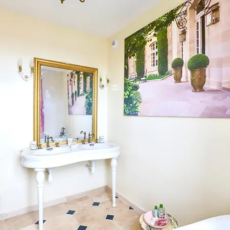 Apartamento Manoir Des Pavements Lisieux Exterior foto