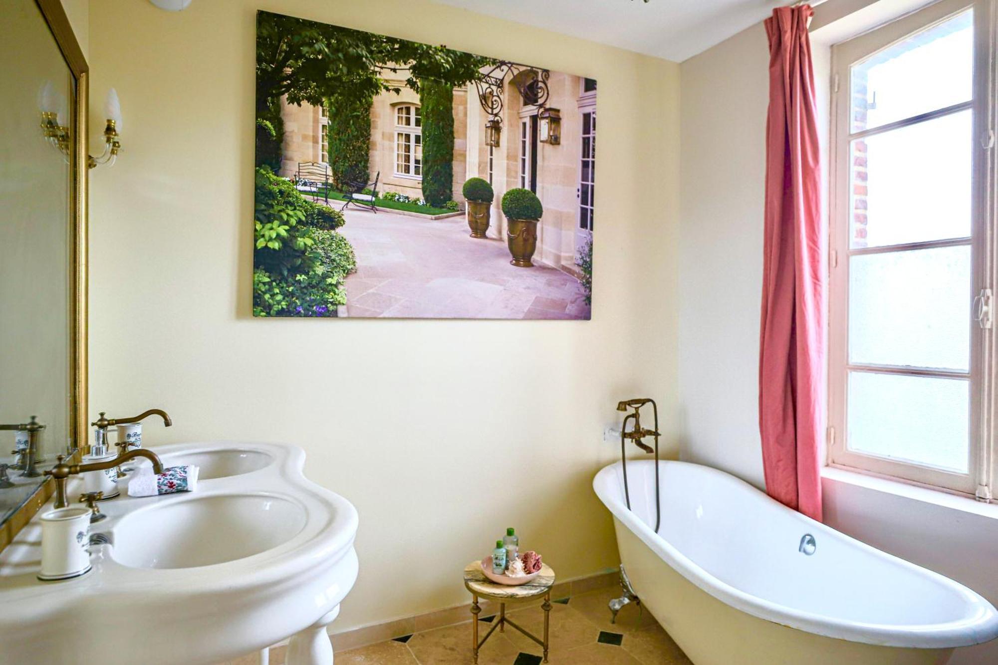 Manoir Des Pavements Apartment *